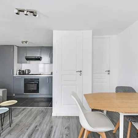 Apartment Majesti Upper Marais Apartments- Rue Du Faubourg Saint-martin