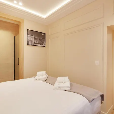 Apartment Majesti Upper Marais Apartments- Rue Du Faubourg Saint-martin