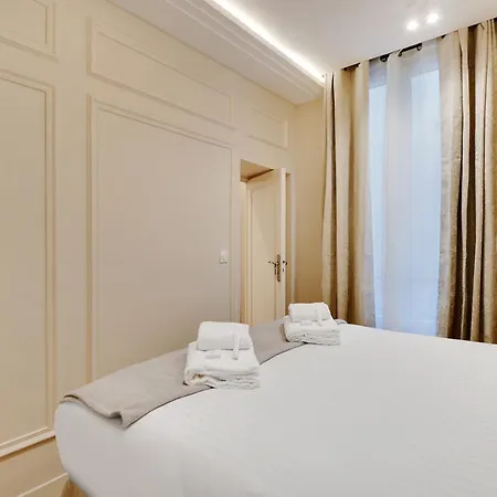 Appartamento Majesti Upper Marais Apartments- Rue Du Faubourg Saint-martin Parigi