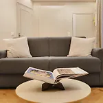 Majesti Upper Marais Apartments- Rue Du Faubourg Saint-Martin